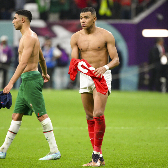 Kylian Mbappé - Victoire de la France à l'issue du match de demi-finale face au Maroc (2-0) lors de la Coupe du Monde 2022 au Qatar (FIFA World Cup Qatar 2022), le 14 décembre 2022. © JB Autissier / Panoramic / Bestimage
