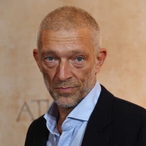 Vincent Cassel et Tina Kunakey - Avant-première du film "Athena" à la salle Pleyel à Paris. © Giancarlo Gorassini / Bestimage