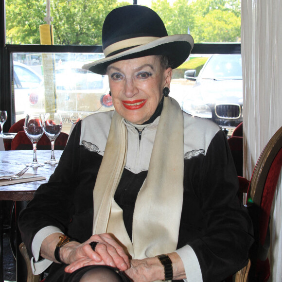 Exclusif - Geneviève de Fontenay - Déjeuner à la brasserie Les Fontaines à Paris. © Baldini / Bestimage