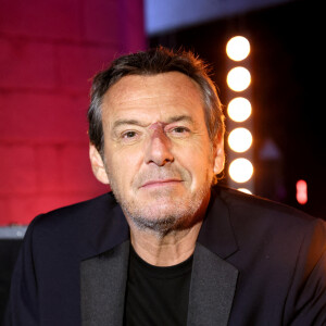 Exclusif - Jean-Luc Reichmann - Backstage de l'enregistrement de l'émission "La chanson challenge" au Château de Chambord, qui sera diffusée le 26 juin sur TF1 Après le succès de la première édition, " LA CHANSON CHALLENGE " revient sur TF1 pour une soirée inédite et exceptionnelle, produite par DMLS TV, le samedi 26 juin à 21h05. " LA CHANSON CHALLENGE " est une émission au cours de laquelle de nombreux artistes vont se lancer un challenge : chanter une chanson très éloignée de leur univers habituel. © Gaffiot-Moreau / Bestimage