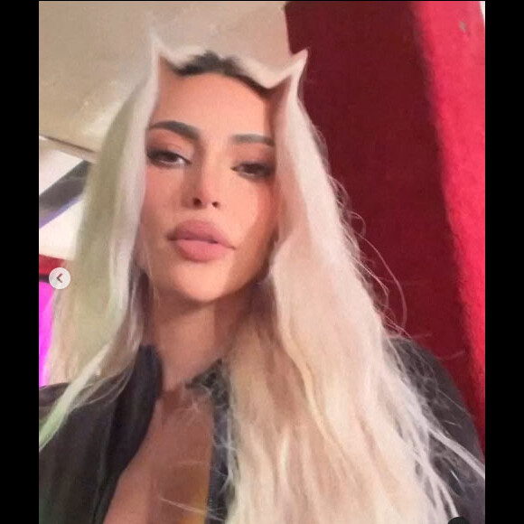 Kim Kardashian sur les reseaux sociaux