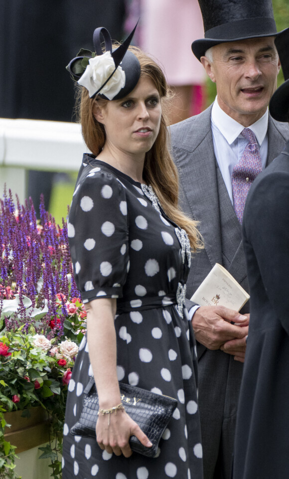 La princesse Beatrice d'York lors du cinquième et dernier jour de la Royal Ascot 2022 à l'hippodrome d'Ascot, Berkshire, Royaume Uni, le 18 juin 2022. 