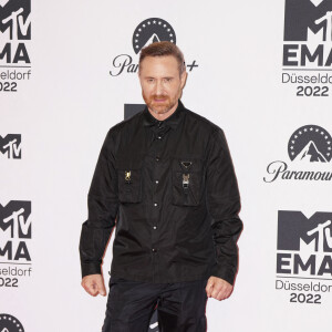 David Guetta au photocall des "MTV Europe Music Awards 2022" à Dusseldorf.