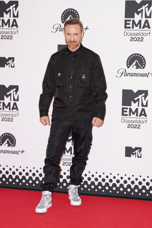 David Guetta au photocall des "MTV Europe Music Awards 2022" à Dusseldorf.