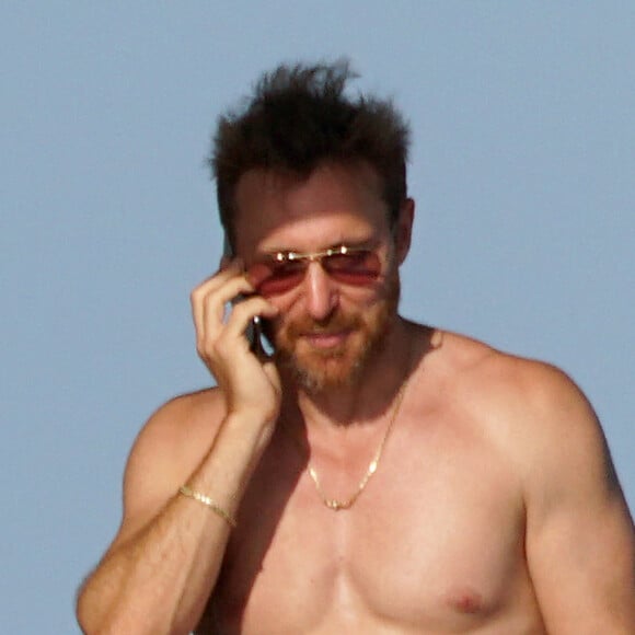 Exclusif - David Guetta et son fils Elvis passent leurs vacances avec des amis sur un yacht à Ibiza le 17 juillet 2019.