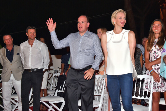 Gareth Wittstock, à gauche, le frère de la princesse Charlene, Le prince Albert II de Monaco et son épouse la princesse Charlene, participent à la seconde journée marquant les 10 ans de règne de S.A.S. le prince Albert II de Monaco sur la place du Palais, le 12 juillet 2015.