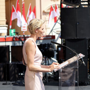 La princesse Charlène de Monaco fait, la première un discours en français devant le prince Albert II de Monaco très ému - Premier jour des célébrations des 10 ans de règne du prince Albert II de Monaco à Monaco, le 11 juillet 2015. 
