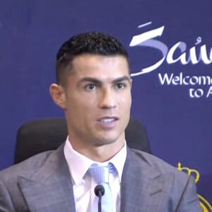 Cristiano Ronaldo qui rejoint officiellement le club saoudien Al-Nassr FC, en Arabie, Saoudite, le 3 janvier 2023.