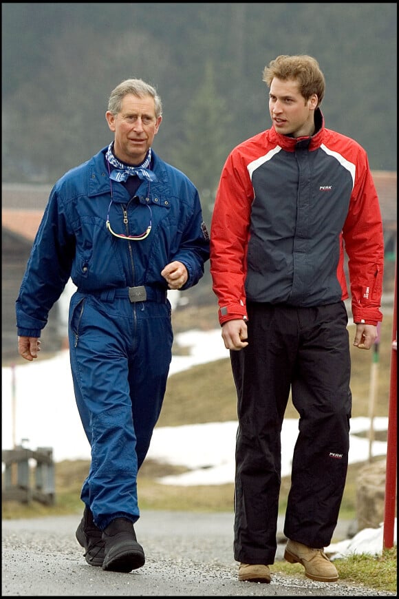 Le prince Charles et le prince William à Klosters en vacances au ski, 31 mars 2005. 