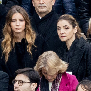 Clotilde Courau et sa fille Vittoria - Obsèques du pape émérite Benoit XVI (Joseph Ratzinger) sur la place Saint-Pierre du Vatican.