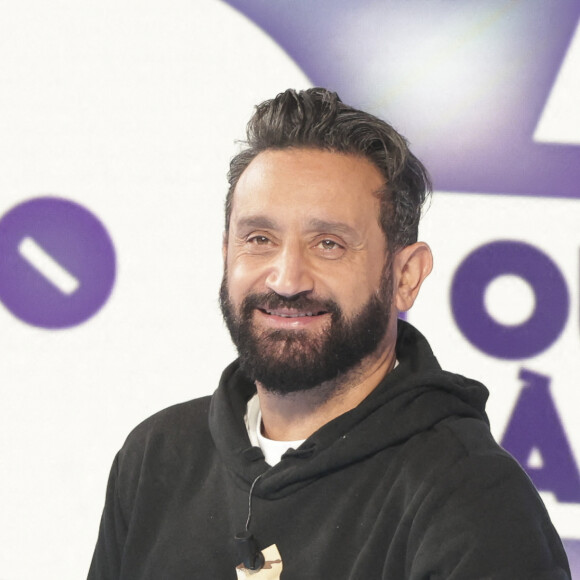 Exclusif - Cyril Hanouna - Sur le plateau de l'émission TPMP (Touche Pas à Mon Poste) présentée par C.Hanouna et diffusée sur C8 - Paris le 7 octobre 2022. © Jack Tribeca / Bestimage