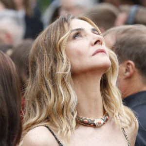 Clotilde Courau à la montée des marches du film "Les Amandiers (Forever Young)" lors du 75e Festival de Cannes, le 22 mai 2022. © imageSPACE via Zuma Press/Bestimage2.