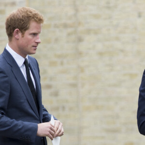 Prince Harry et Prince William - La famille royale d'Angleterre assiste aux obsèques de Hugh van Cutsem en la cathédrale de Brentwood. Le 11 septembre 2013 