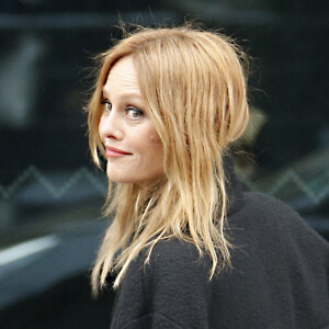 Vanessa Paradis - Arrivées et sorties du défilé Chanel Haute-Couture 2022 au Grand Palais Ephémère dans le cadre de la Fashion Week de Paris, France, le 25 janvier 2022. © Christophe Aubert via Bestimage