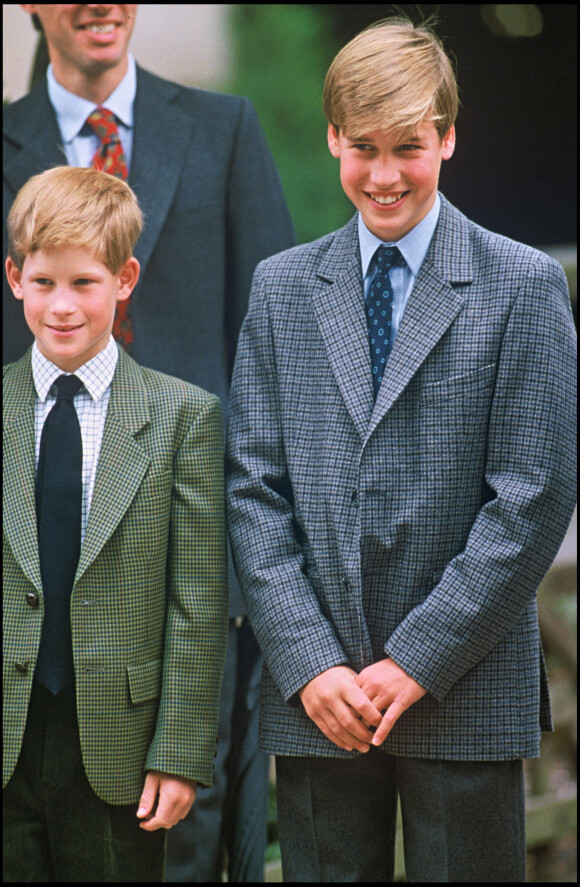 Les princes Harry et William pour la rentrée des classes en 1995
