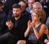 Gerard Piqué reçoit le prix du meilleur athlète catalan lors d'une cérémonie à Barcelone. Sa compagne, la chanteuse Shakira était à ses côtés.