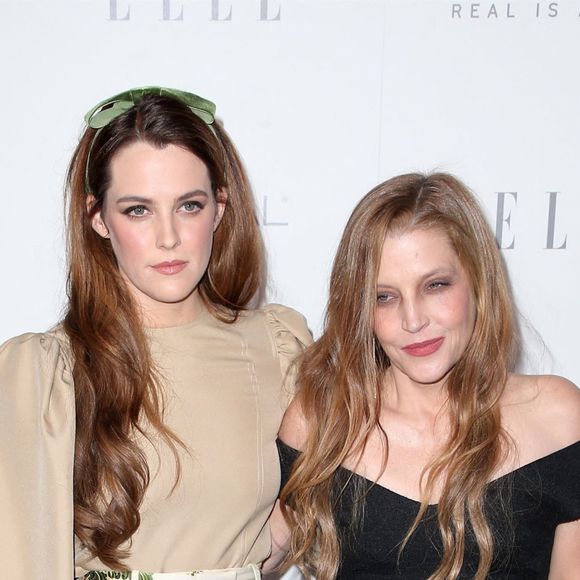 Riley Keough et sa mère Lisa Marie Presley - People à la 24ème édition de la soirée 'Elle Women in Hollywood Awards' à Beverly Hills, le 16 octobre 2017.