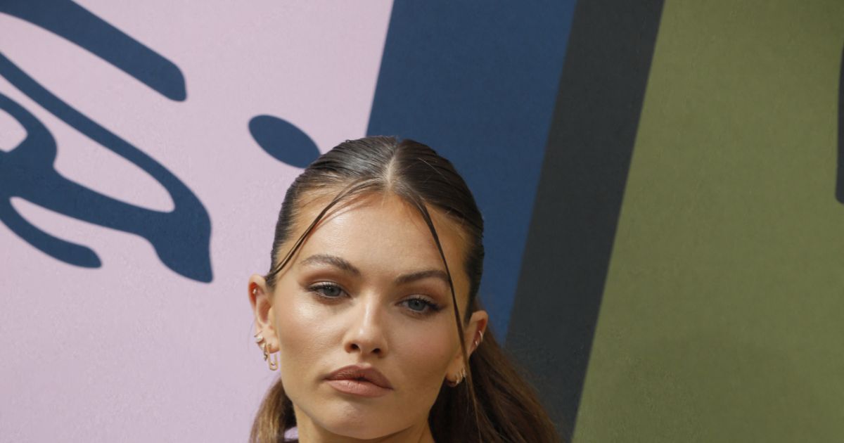 Thylane Blondeau - Photocall Des People Au Défilé De Mode Homme Kenzo ...