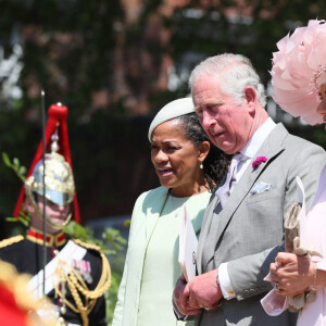 Doria Ragland, le prince Charles, prince de Galles et Camilla Parker Bowles, duchesse de Cornouailles - Les invités à la sortie de la chapelle St. George au château de Windsor, Royaume Uni, le 19 mai 2018. 