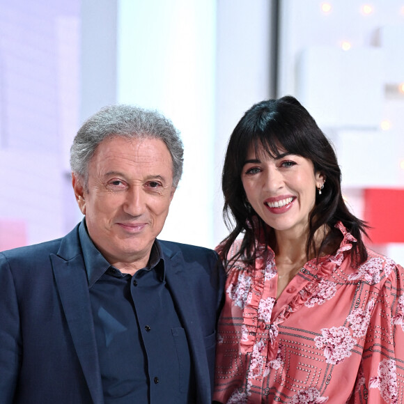 Exclusif - Michel Drucker et Nolwenn Leroy - Enregistrement de l'émission Vivement dimanche au studio Gabriel, presentée par Michel Drucker . Diffusion sur France 2 le 27/02/2022. 