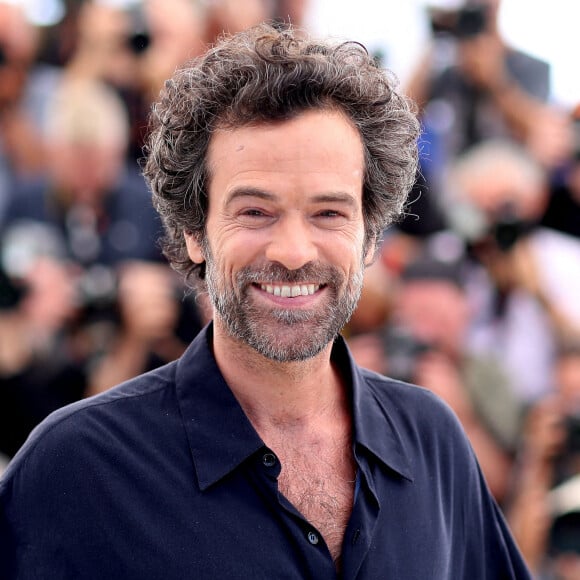 Romain Duris - Photocall du film "Coupez ! (Final Cut )" lors du festival annuel du film de Cannes au Palais des Festivals à Cannes, France. © Dominique Jacovides/Bestimage 