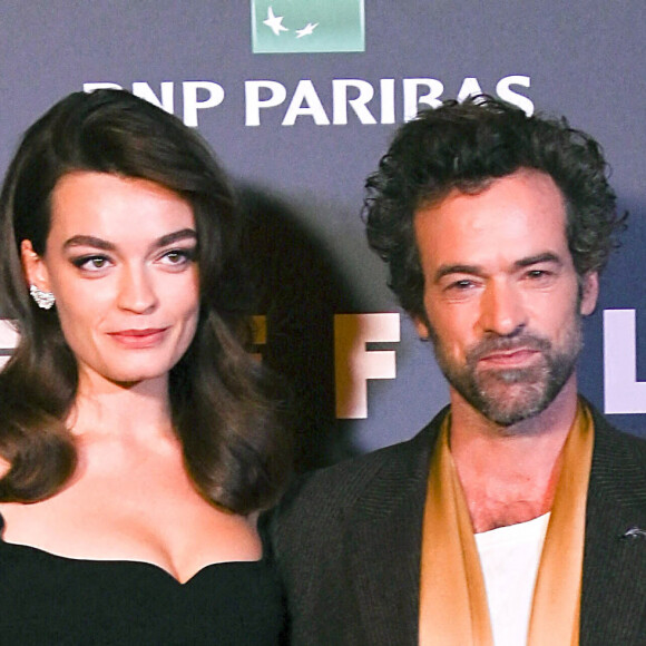 Emma Mackey et Romain Duris - Avant-première du film "Eiffel" au Grand Rex à Paris le 10 octobre 2021 © Coadic Guirec / Bestimage 