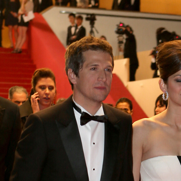 Guillaume Canet et Marion Cotillard - Descente des marches du film "Blood Ties" lors du 66 eme Festival du film de Cannes - Cannes 20/05/2013 