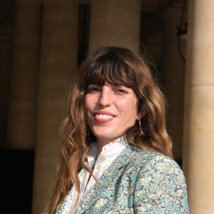 Lou Doillon - Soirée de remise des prix de "Andam Fashion Awards 2021" dans les jardins du Palais Royal à Paris. Le 1er juillet 2021 © Denis Guignebourg / Bestimage 
