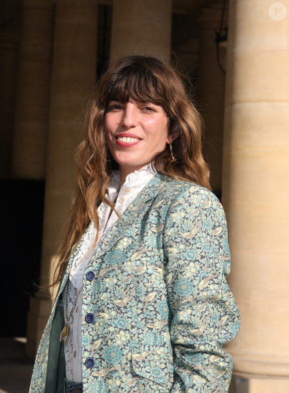 Lou Doillon - Soirée de remise des prix de "Andam Fashion Awards 2021" dans les jardins du Palais Royal à Paris. Le 1er juillet 2021 © Denis Guignebourg / Bestimage 