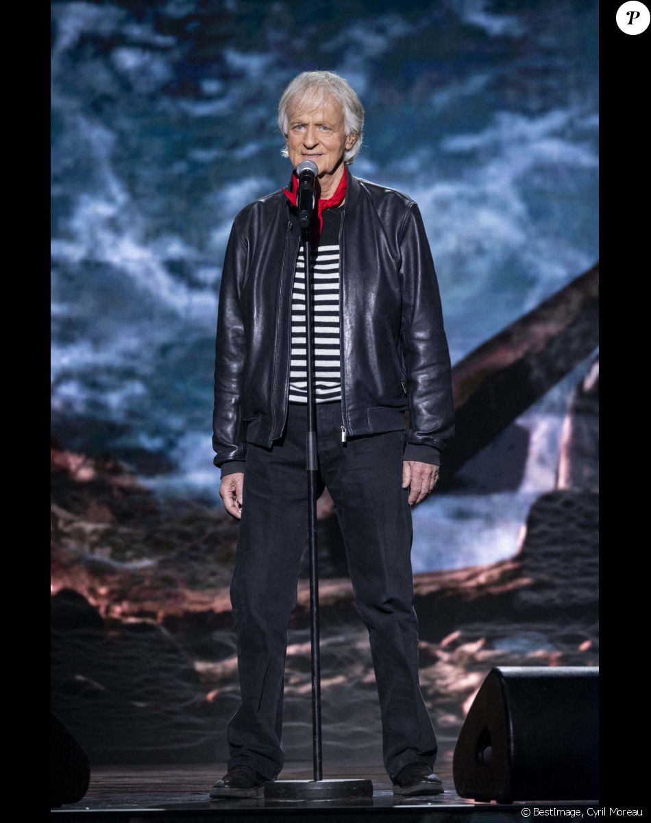 Le chanteur Dave - Enregistrement de l'émission "Joyeux anniversaire Renaud" au Dôme de Paris, diffusée le 10 mai sur France 2 © Cyril Moreau / Bestimage