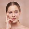 Préservez votre peau avec ces produits de soin visage en solde chez Darty
