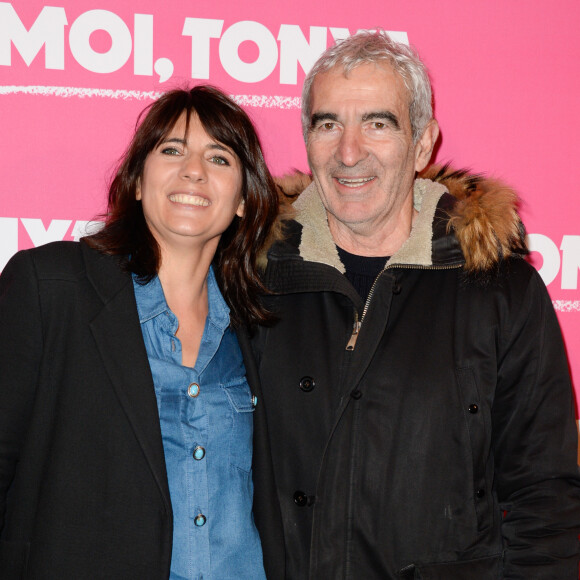 Estelle Denis et son compagnon Raymond Domenech - Avant-première du film "Moi, Tonya" au cinéma l'UGC Normandie à Paris. © Coadic Guirec/Bestimage