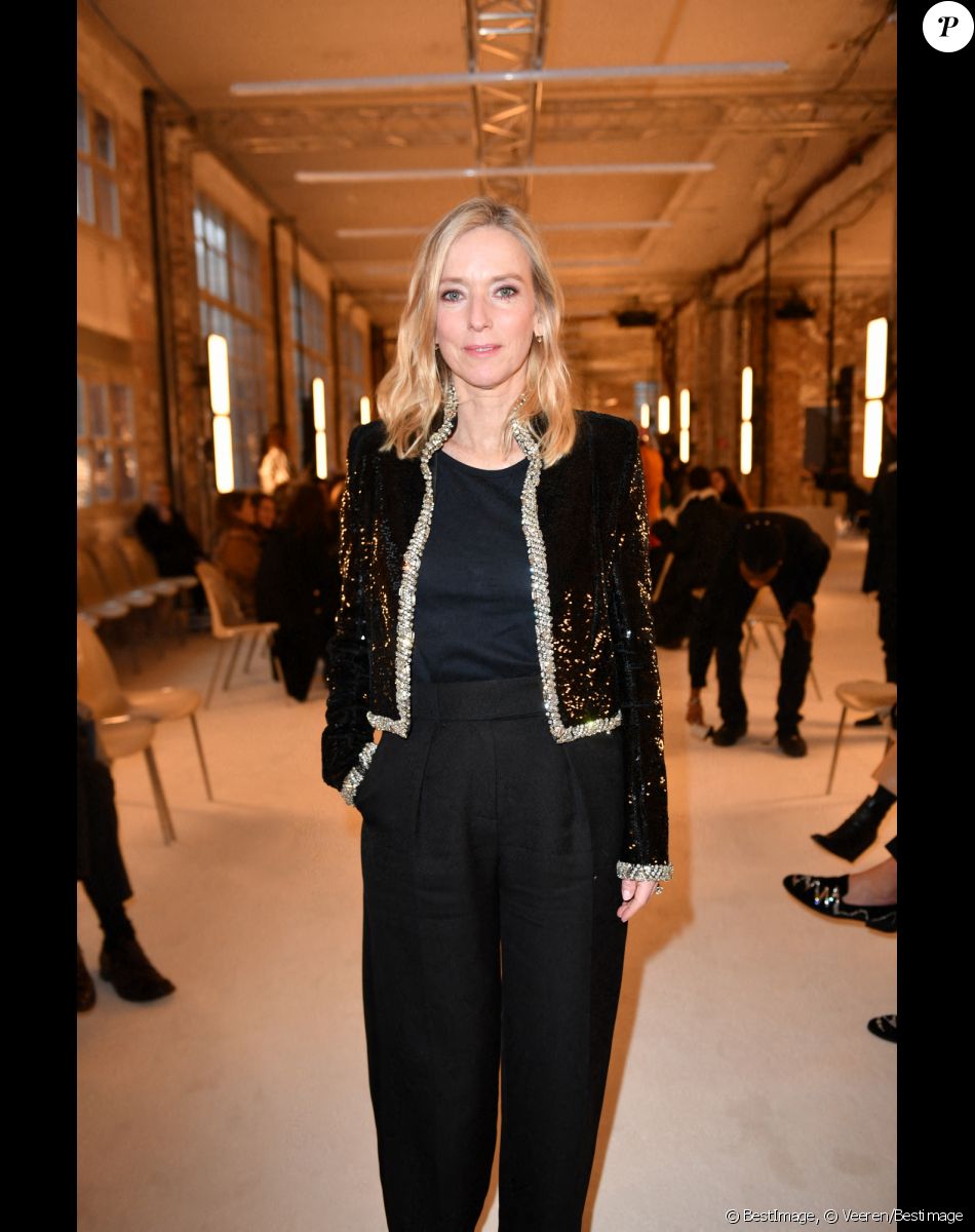 Léa Drucker - Front Row au défilé de mode Haute-Couture Alexandre Vauthier au 50 boulevard Lefebvre lors de la Fashion Week Printemps-été 2023 de Paris, France, le 24 janvier 2023. © Veeren/Bestimage