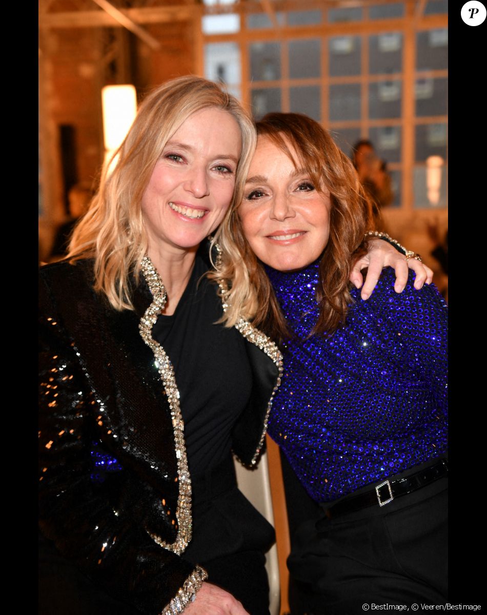 Léa Drucker et Philippine Leroy-Beaulieu - Front Row au défilé de mode Haute-Couture Alexandre Vauthier au 50 boulevard Lefebvre lors de la Fashion Week Printemps-été 2023 de Paris, France, le 24 janvier 2023. © Veeren/Bestimage