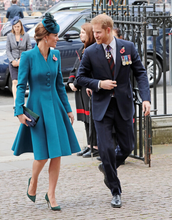 Kate Catherine Middleton, duchesse de Cambridge, et le prince Harry, duc de Sussex - Arrivées de la famille royale d'Angleterre en l'abbaye de Westminster à Londres pour le service commémoratif de l'ANZAC Day. Le 25 avril 2019 