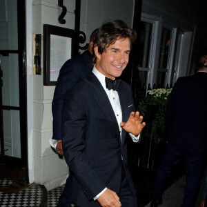 Tom Cruise à la sortie de l'afterparty pour "Top Gun: Maverick" au restaurant Kettner's dans le quartier de Soho, à Londres, Royaume Uni, le 19 mai 2022.