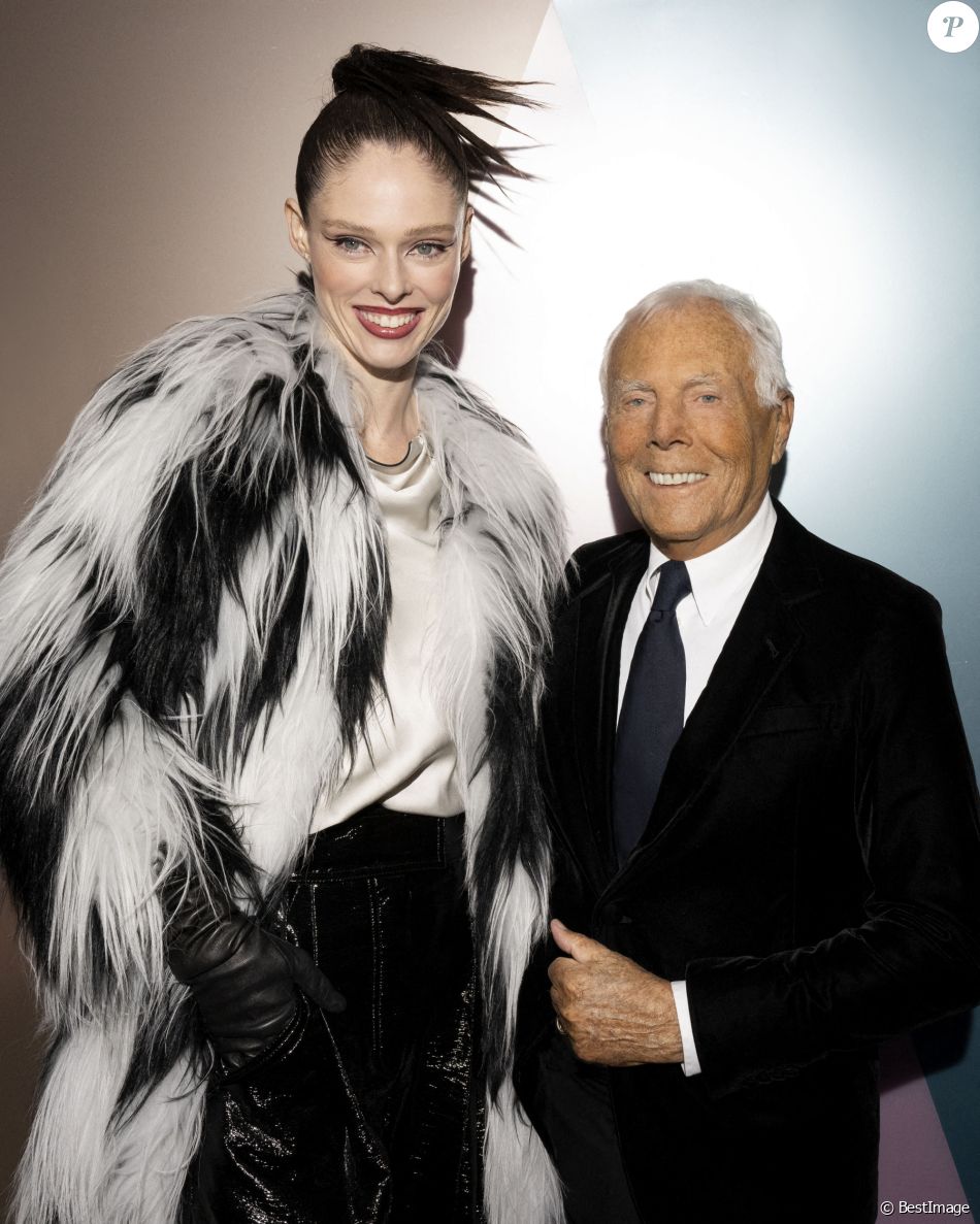 Coco Rocha, Giorgio Armani - Personnalités dans les backstage du défilé