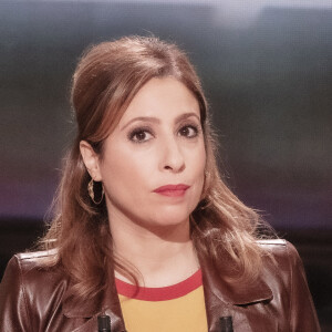 Info - Léa Salamé quitte l'émission politique hebdomadaire de France 2 - Exclusif - Léa Salamé sur le plateau de l'émission "On est en Direct" (OEED) diffusée sur France 2 le 15 janvier 2022 © Jack Tribeca / Bestimage