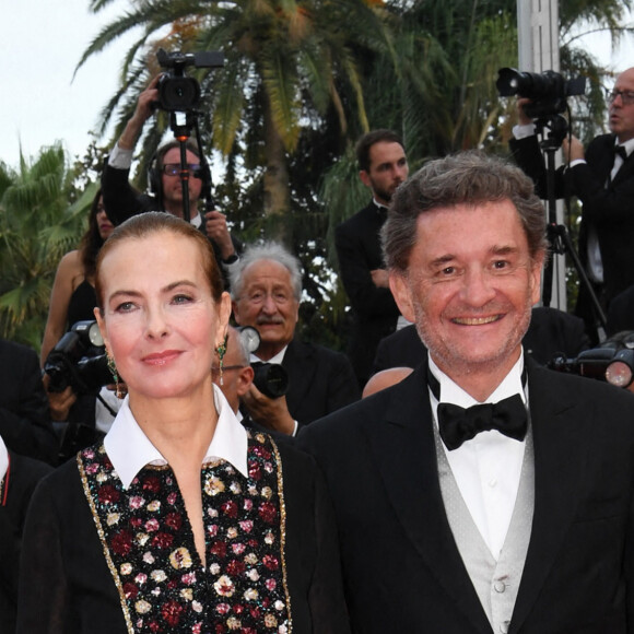 Philippe Sereys de Rothschild et sa compagne Carole Bouquet - Montée des marches pour la cérémonie de clôture du 75ème Festival International du Film de Cannes. Le 28 mai 2022 © Rachid Bellak / Bestimage 