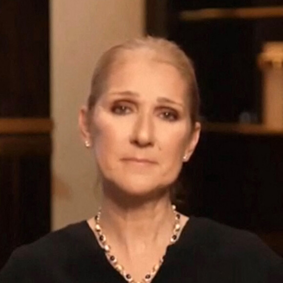 Céline Dion a annoncé le report une nouvelle fois de sa tournée européenne. © Capture Instagram via Bestimage