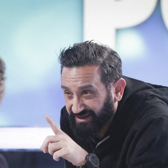 Exclusif - Cyril Hanouna - Sur le plateau de l'émission TPMP (Touche Pas à Mon Poste) présentée en direct par C.Hanouna et diffusée sur C8 - Paris le 23/01/2023 - © Jack Tribeca /