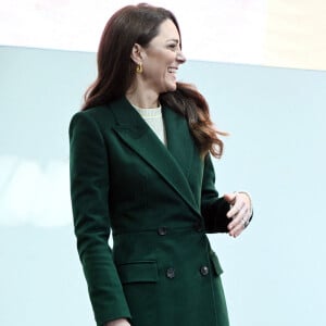 Catherine (Kate) Middleton, princesse de Galles, arrive au complexe de marché Kirkgate sur Vicar Lane à Leeds, West Yorkshire, Royaume Uni, le 31 janvier 2023, où elle rencontre des vendeurs et des membres du public pour le lancement de la campagne Shaping Us qui sensibilise à l'importance unique de la petite enfance. 