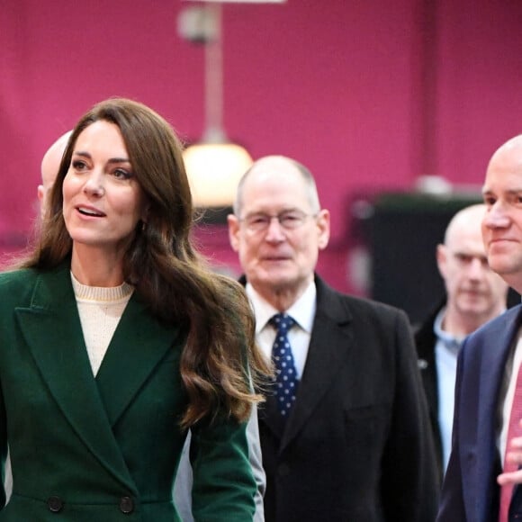 Catherine (Kate) Middleton, princesse de Galles, arrive au complexe de marché Kirkgate sur Vicar Lane à Leeds, West Yorkshire, Royaume Uni, le 31 janvier 2023, où elle rencontre des vendeurs et des membres du public pour le lancement de la campagne Shaping Us qui sensibilise à l'importance unique de la petite enfance. 