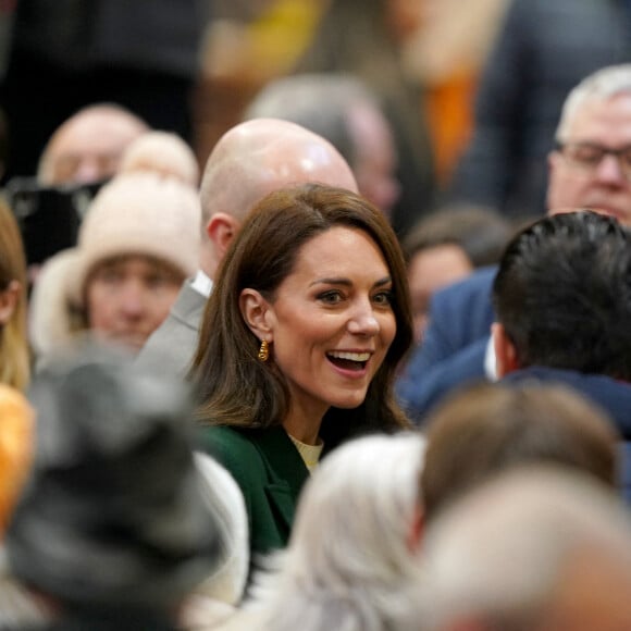 Catherine (Kate) Middleton, princesse de Galles, au complexe de marché Kirkgate sur Vicar Lane à Leeds, West Yorkshire, Royaume Uni, le 31 janvier 2023, où elle rencontre des vendeurs et des membres du public pour le lancement de la campagne Shaping Us qui sensibilise à l'importance unique de la petite enfance. 