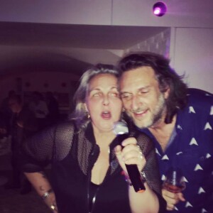Valérie Damidot file le parfait amour avec son compagnon de longue date Régis Viogeat.