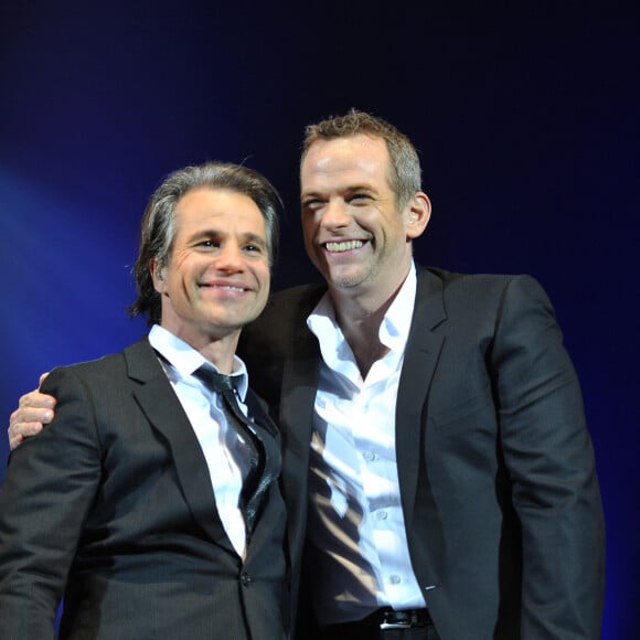 Garou et Bruno Pelletier de Notre-Dame de Paris -Concert hommage avec la participation de 70 musiciens et 40 choristes au palais omnisports de Paris Bercy à Paris le 18 décembre 2011 © Guillaume Gaffiot /Bestimage