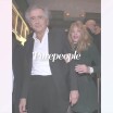 Bernard-Henri Lévy toujours amoureux d'Arielle Dombasle : gestes tendres devant sa fille Justine !