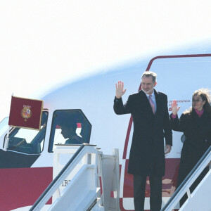 Le roi Felipe VI et la reine Letizia d'Espagne arrivent à l'aéroport de Madrid, Espagne, le 6 février 2023, pour entreprendre leur voyage d'État en République d'Angola. © EuropaPress/Bestimage 