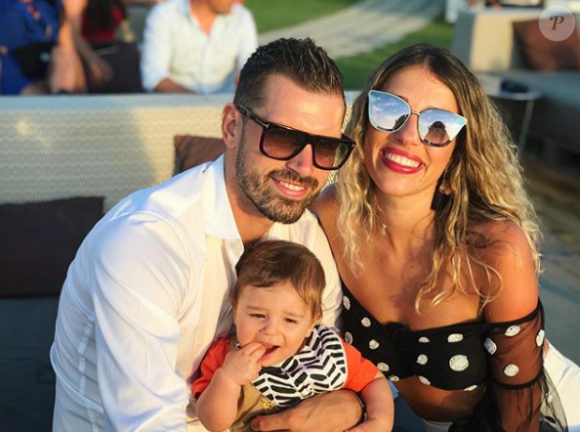 Camille Schneiderlin (Koh-Lanta), son mari le footballeur Morgan Schneiderlin et leur fils Maé, né le 10 octobre 2018.