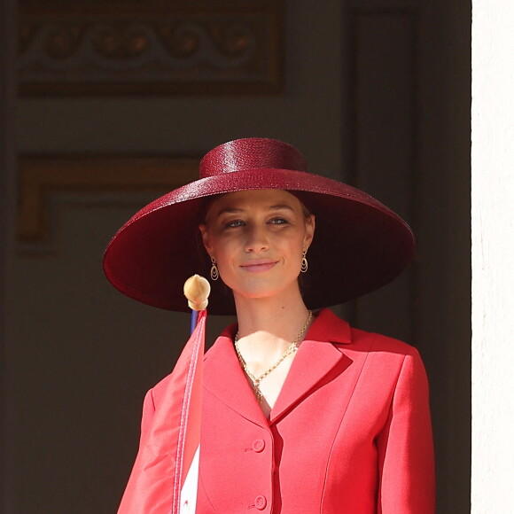 Beatrice Borromeo - La famille princière au balcon du palais lors de la Fête Nationale de la principauté de Monaco le 19 novembre 2022. © Dominique Jacovides / Bruno Bebert / Bestimage 